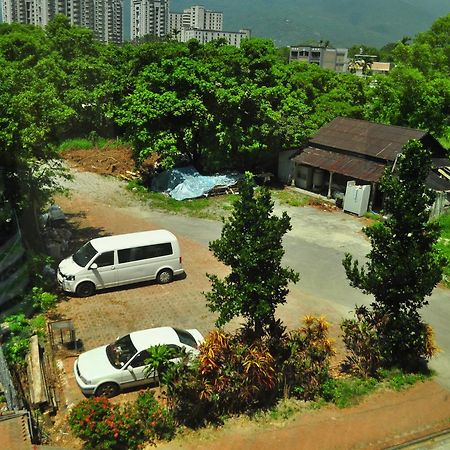Fly House Backpacker Guesthouse Hualien stad Exteriör bild